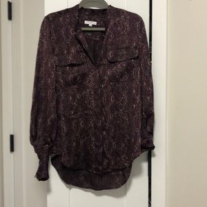 Beautiful equipment Blouse